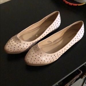 Maurice’s size 11 studded blush flats new